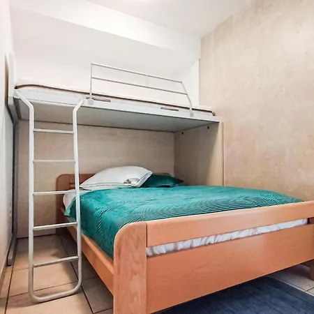 1 Bedroom Amazing In Apartamento *